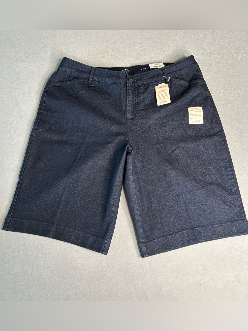 St. John's Bay Women’s Dark Rinse Denim Shorts 20W